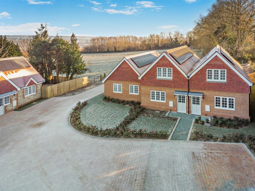 Images for Charlton Lane, West Farleigh, Maidstone