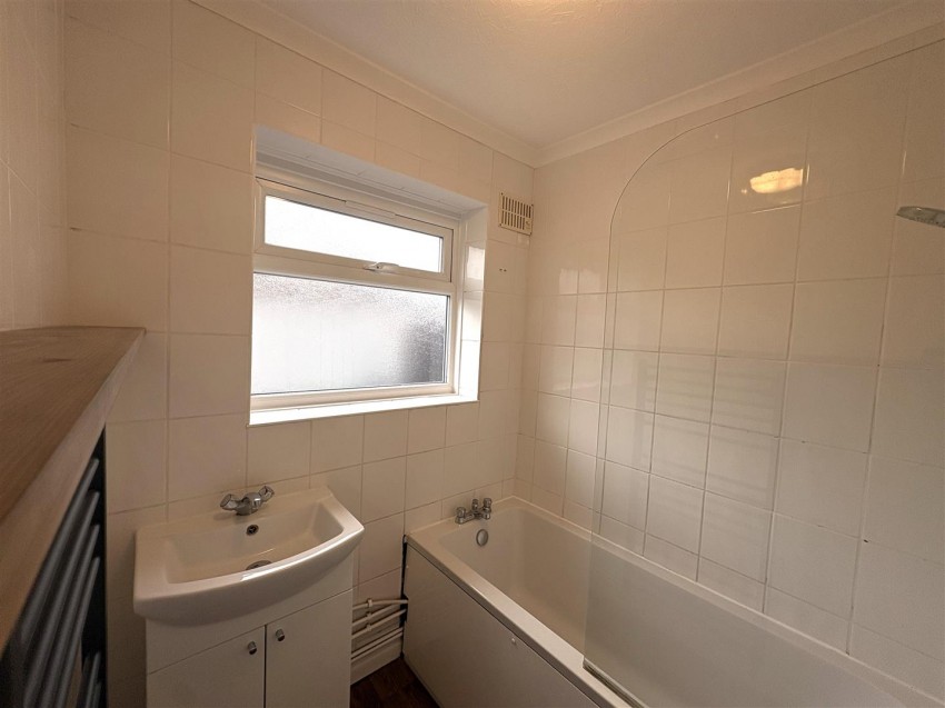 Images for Poplar Grove, Maidstone