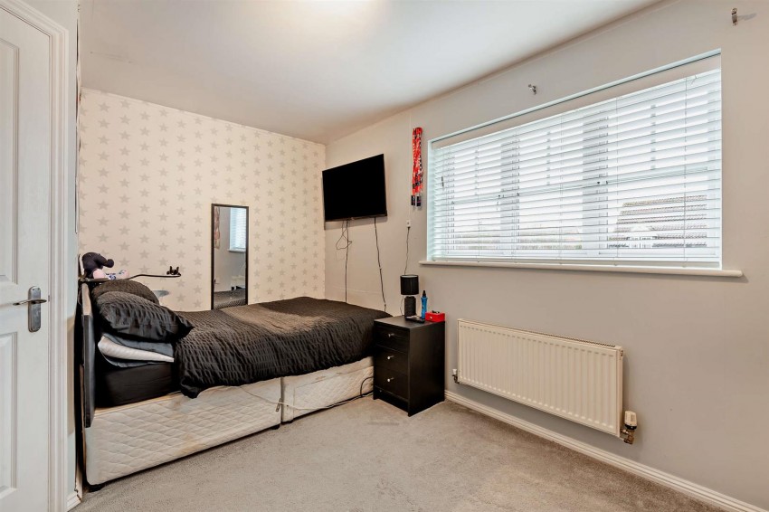 Images for Lacock Gardens, Maidstone