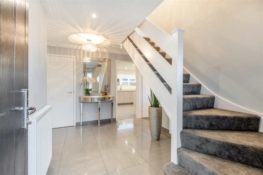 Images for Charlton Lane, West Farleigh, Maidstone