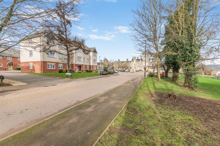 Images for Edward Betts Close, Aylesford