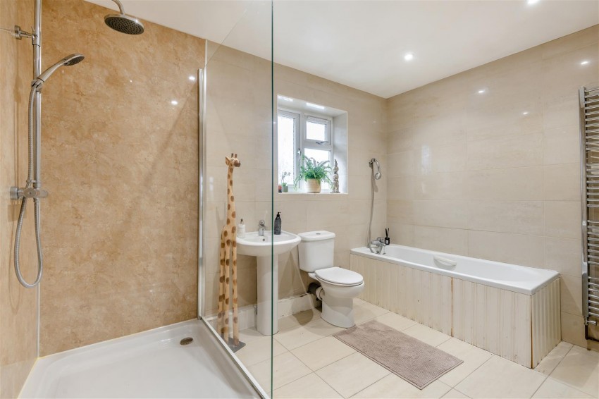 Images for Charlton Lane, West Farleigh, Maidstone
