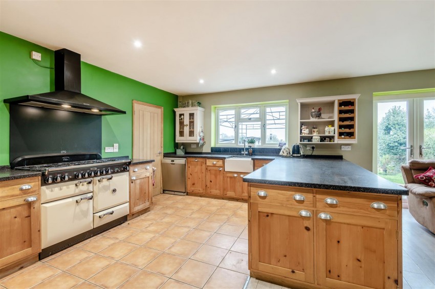 Images for Charlton Lane, West Farleigh, Maidstone