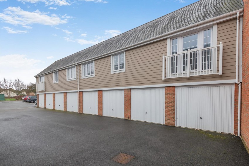 Images for Amisse Drive, Snodland