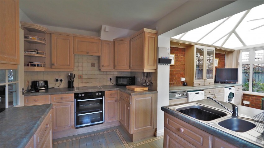 Images for Cotswold Gardens, Downswood, Maidstone