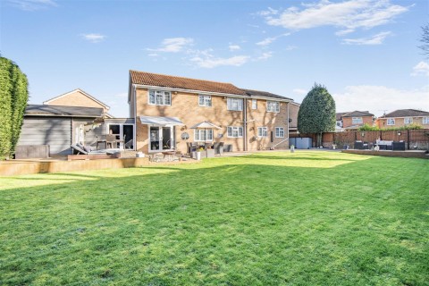 Carroll Gardens, Larkfield, Aylesford