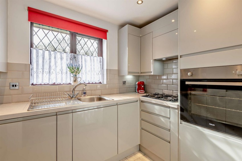 Images for Caernarvon Drive, Maidstone