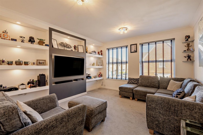 Images for Lacock Gardens, Maidstone