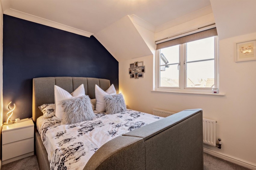 Images for Lacock Gardens, Maidstone