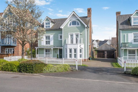 View Full Details for The Lakes, Larkfield, Aylesford