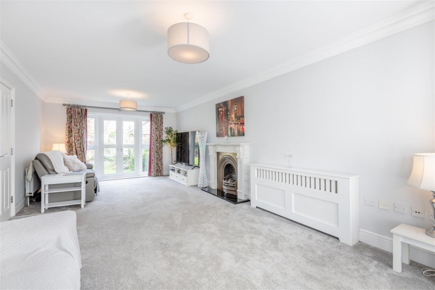 Images for The Lakes, Larkfield, Aylesford