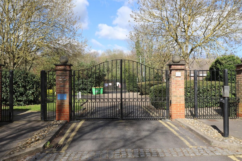 Images for Bodiam Court, Maidstone