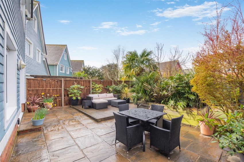 Images for The Lakes, Larkfield, Aylesford