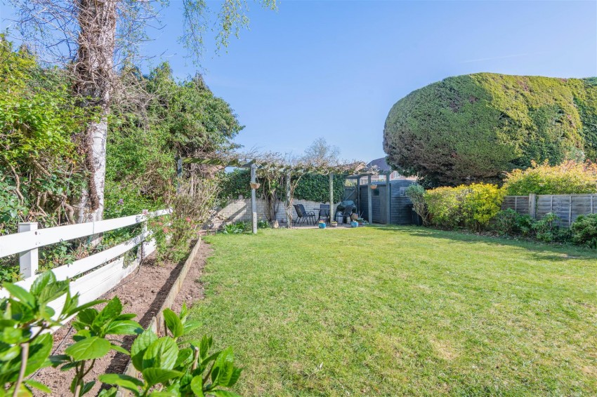 Images for Brookfield Avenue, Larkfield, Aylesford