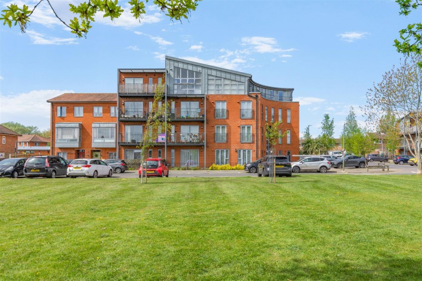 Images for Meridian Place, East Malling