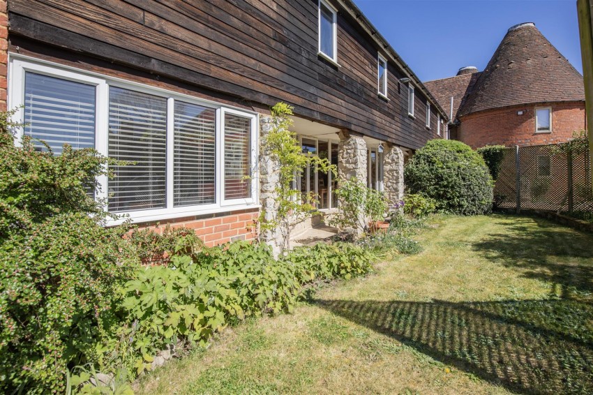 Images for Mill Lane, Yalding, Maidstone