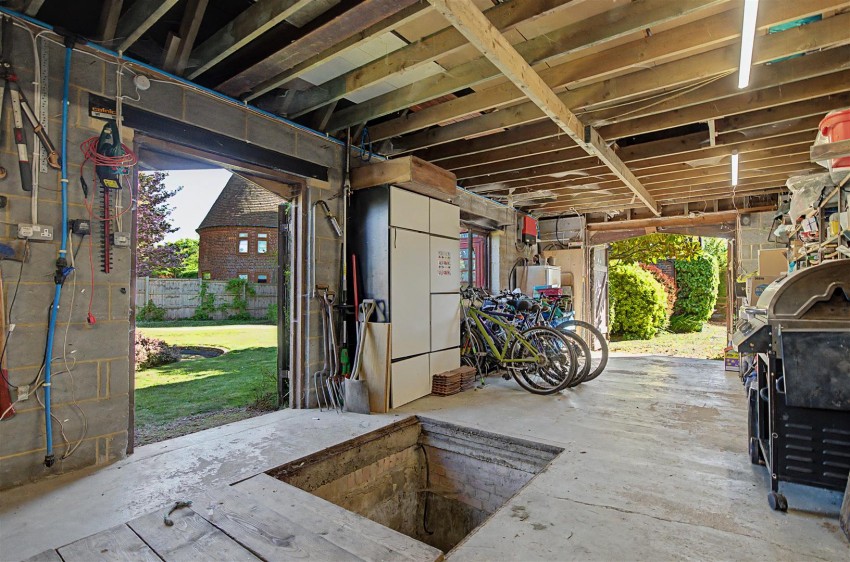 Images for Mill Lane, Yalding, Maidstone