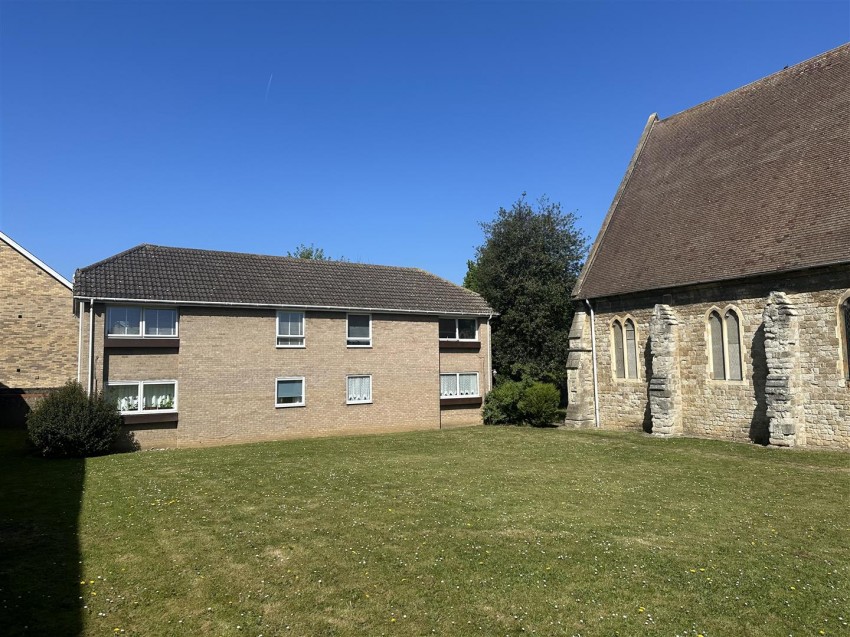 Images for Basing Close, Maidstone