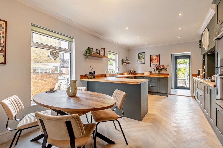 Images for St Lukes Avenue, Maidstone