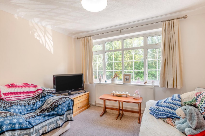 Images for Lakeside, Snodland