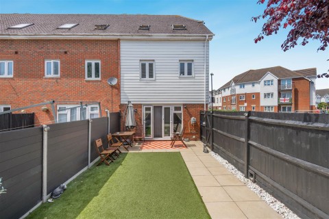 View Full Details for Ingram Close, Larkfield, Aylesford