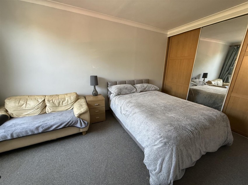 Images for Swallow Road, Larkfield, Aylesford