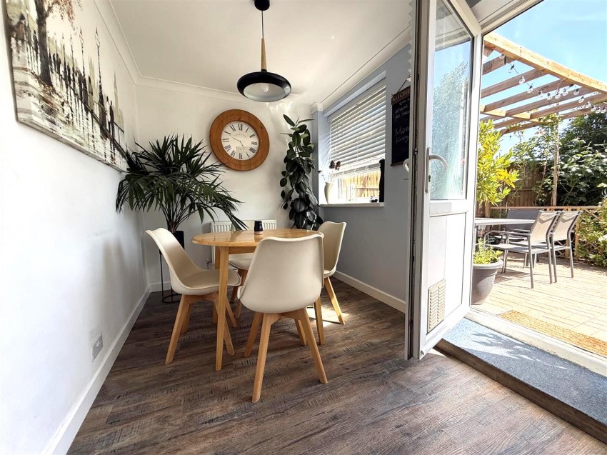 Images for Swallow Road, Larkfield, Aylesford