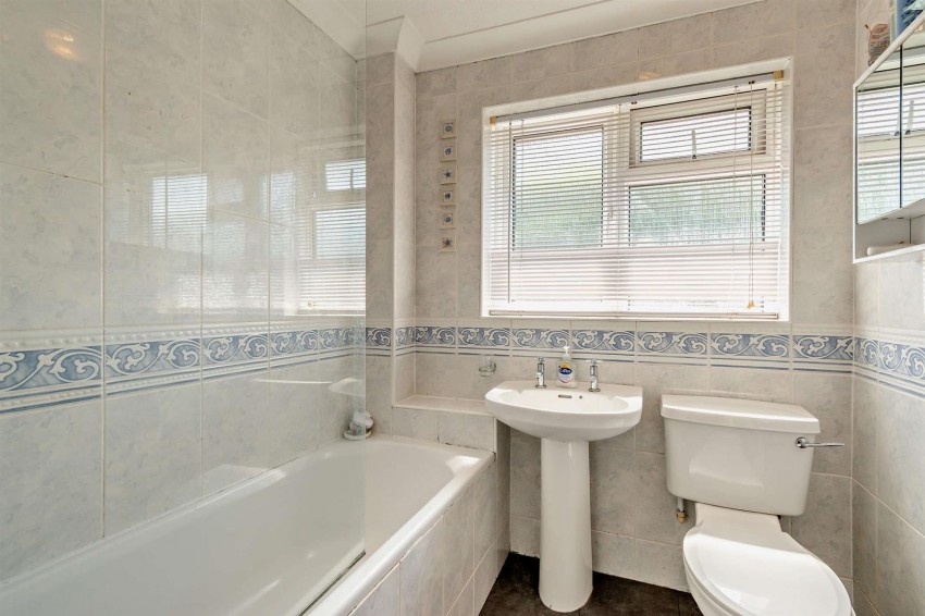 Images for Longham Copse, Downswood, Maidstone