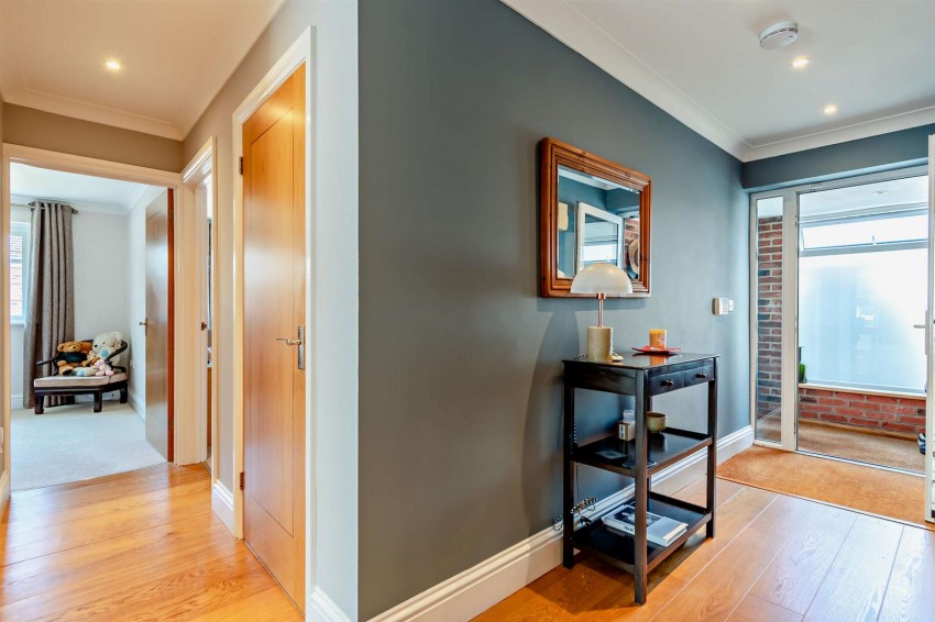 Images for Orchard Close, Langley
