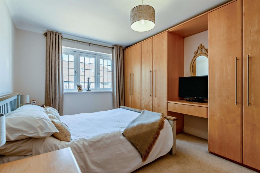 Images for Orchard Close, Langley