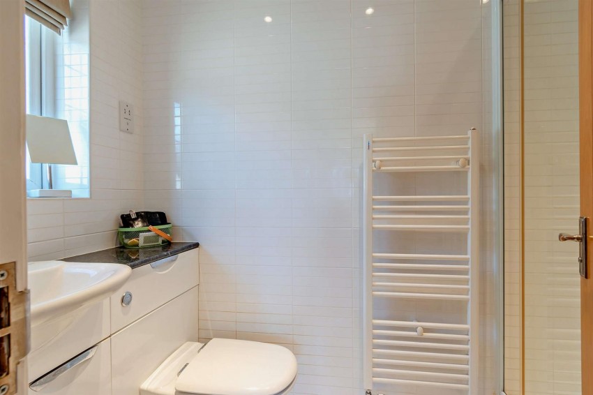 Images for Orchard Close, Langley