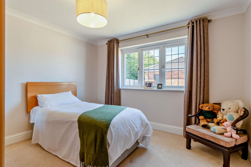 Images for Orchard Close, Langley