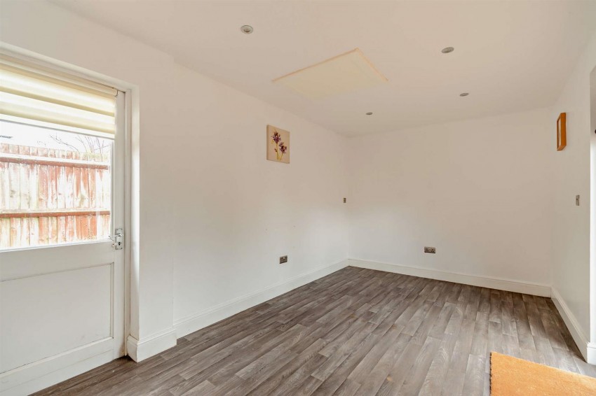 Images for Shepherds Way, Langley