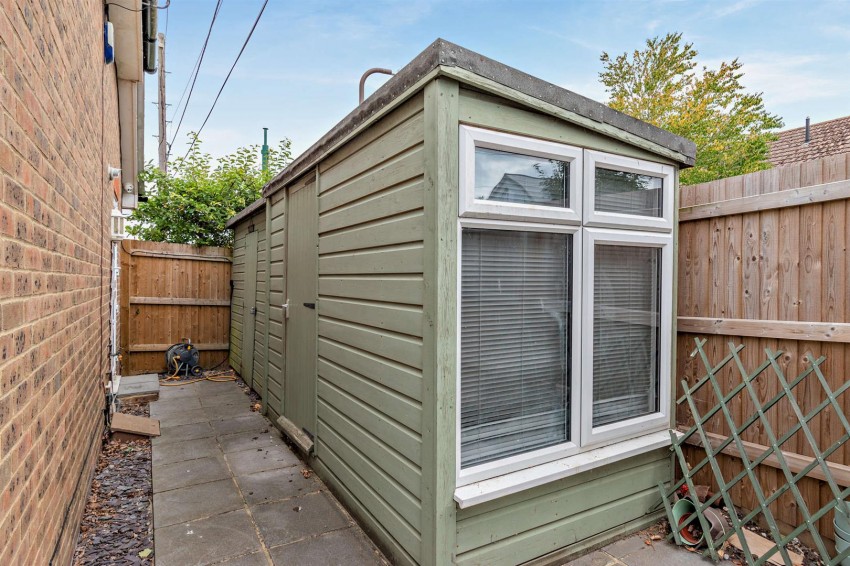Images for Shepherds Way, Langley