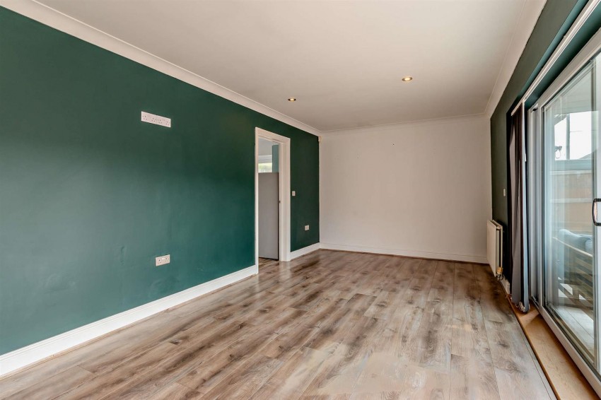 Images for Shepherds Way, Langley