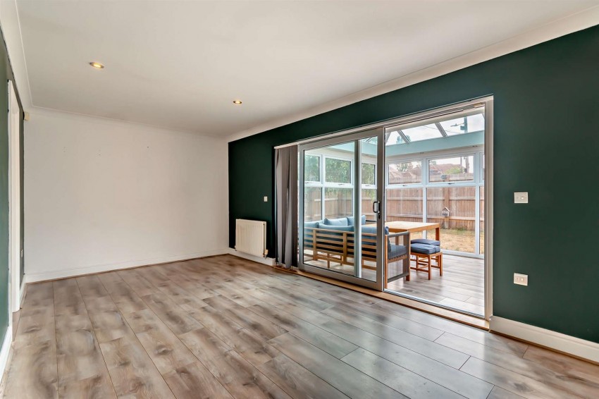 Images for Shepherds Way, Langley