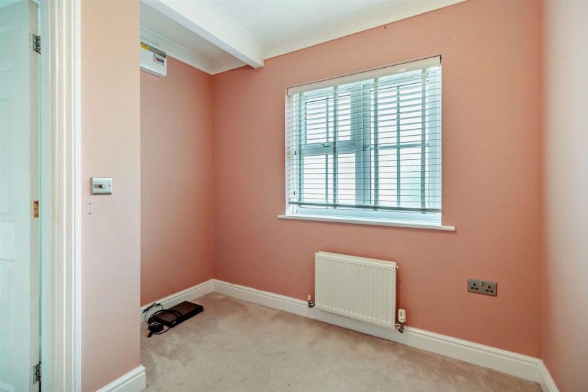 Images for Shepherds Way, Langley