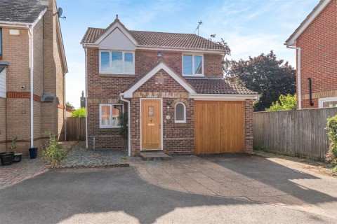 View Full Details for Stella Close, Marden, Tonbridge
